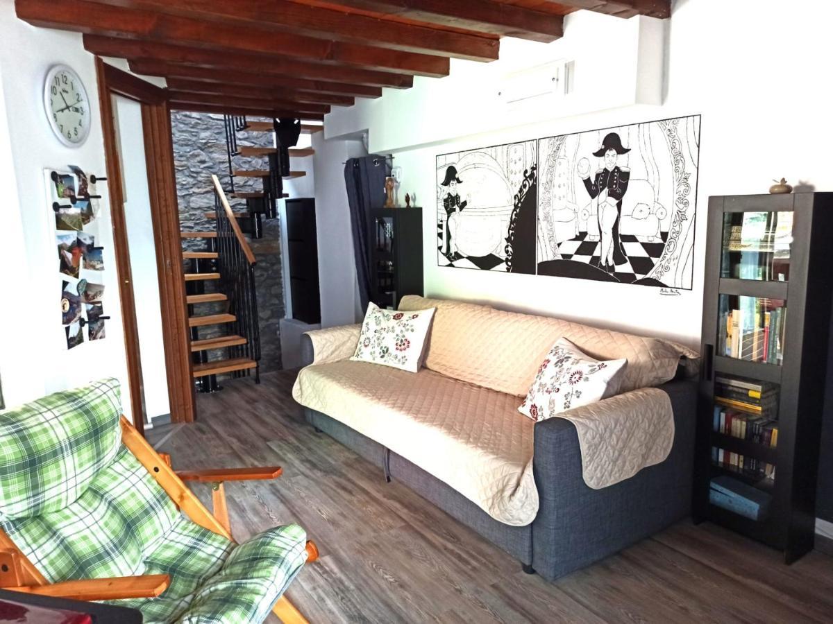 Maison Bellevue - Locazione Turistica Breve Apartment Aosta Bagian luar foto